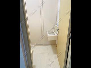 Sai Ying Pun - King's Hill 05