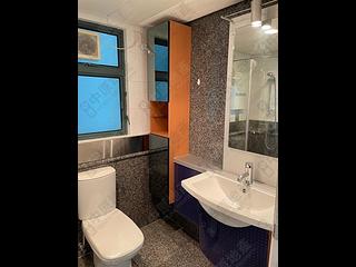 Mid Levels West - 80 Robinson Road 13