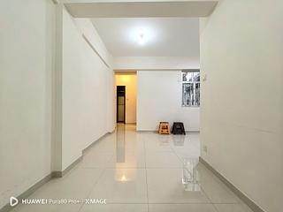 Wan Chai - 92-94, Queen's Road East 04