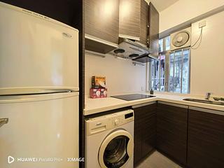 Wan Chai - 92-94, Queen's Road East 05