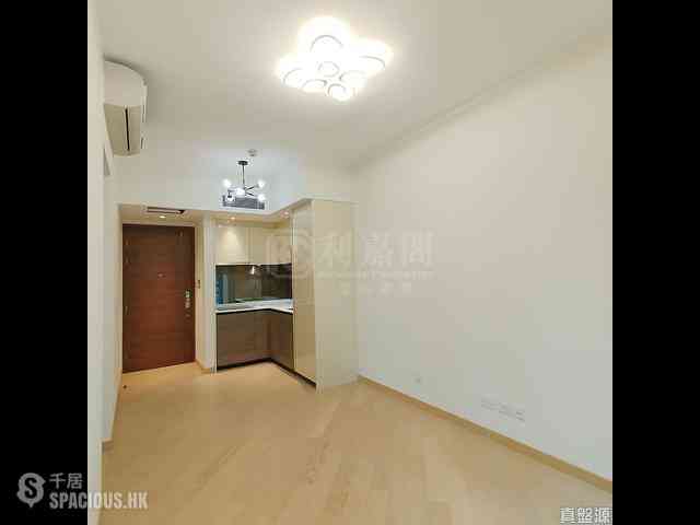 Ngau Tau Kok - Grand Central Phase 1 Block 2 02
