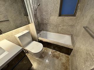 Sai Ying Pun - The Nova 06