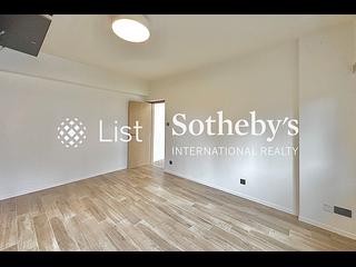 Mid Levels Central - St. Joan Court 04