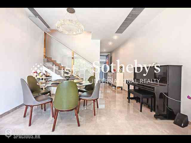 Gold Coast / So Kwun Wat - Ocean Camino 07