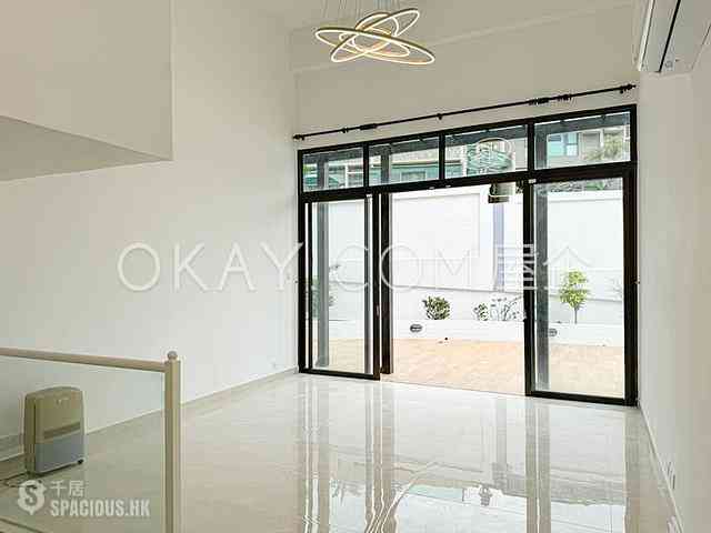 Clear Water Bay - Billows Villa 04