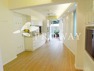 Sai Ying Pun - Orlins Court 03