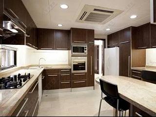 Repulse Bay - The Somerset 10