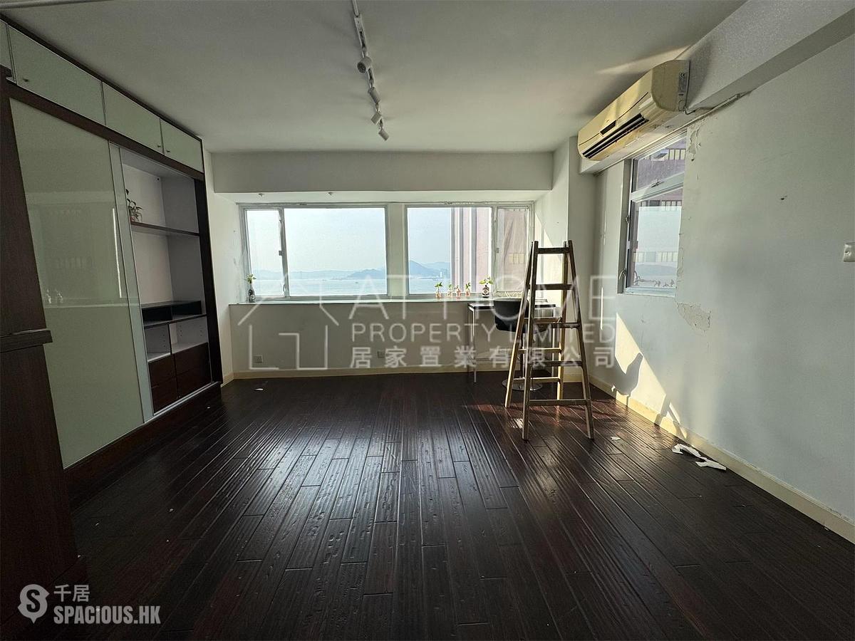 Kennedy Town - Huncliff Court 01