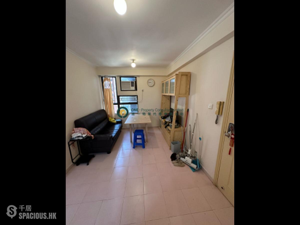 Sai Ying Pun - Kwong Fung Terrace 01