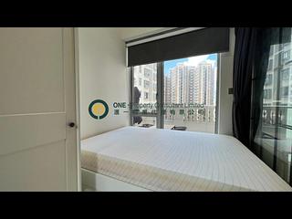 Sai Ying Pun - 63, Pokfulam 05