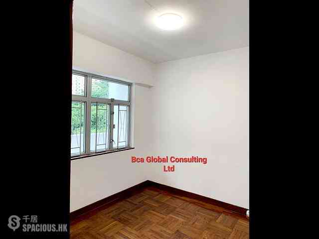 Mid Levels West - Hing Wah Mansion Block B 04