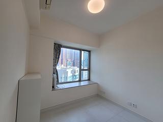 West Kowloon - Sorrento 07