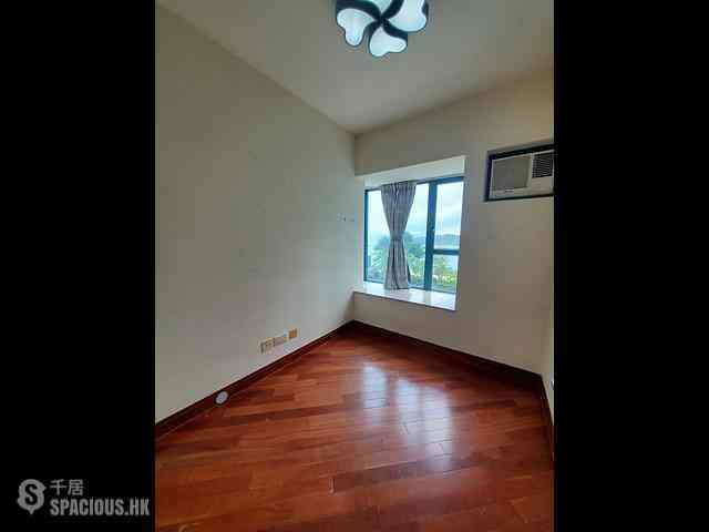 Tai Kok Tsui - The Long Beach Tower 7 04