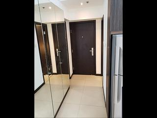 Sheung Wan - 119, Wing Lok Street 06