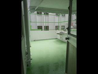 Poho - On Lok Building 03