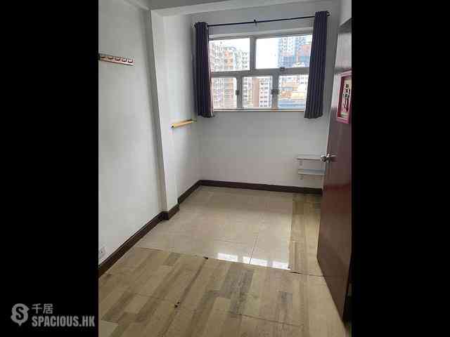 North Point - Kam Ping Mansion 07