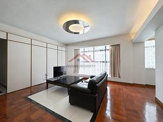 Happy Valley - Aroma House 02