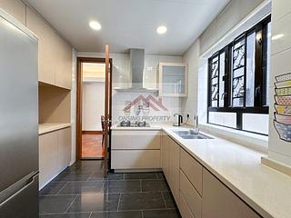 Happy Valley - Aroma House 03
