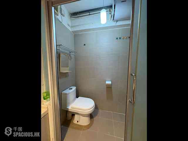 Sheung Wan - 69, Bonham Strand 03