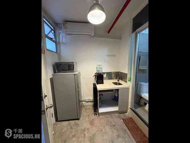 Sheung Wan - 69, Bonham Strand 04