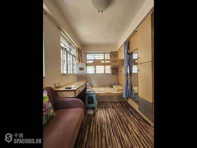 Kennedy Town - Hoi Tao Building Block A 02