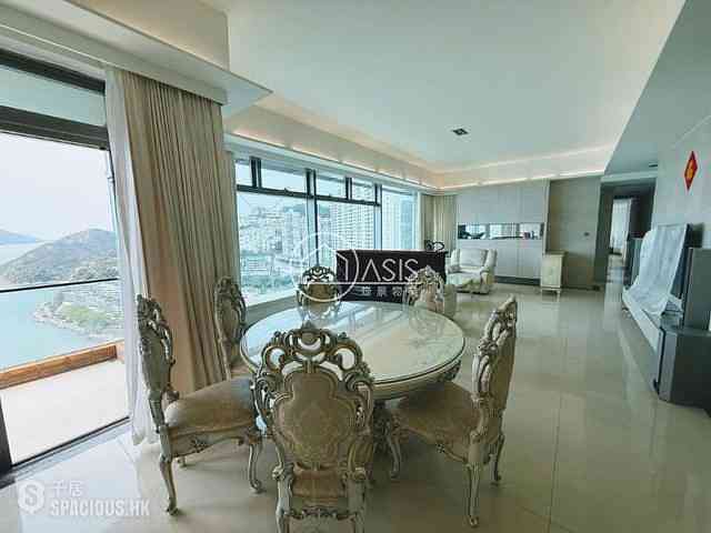 Repulse Bay - Grosvenor Place 02