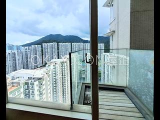 Quarry Bay - The Orchards 03