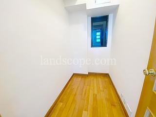 Mid Levels Central - Fairlane Tower 06