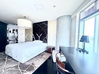 Repulse Bay - The Lily 10