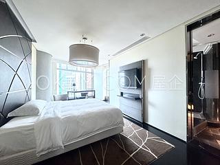 Repulse Bay - The Lily 11