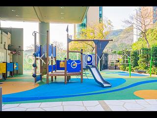 Repulse Bay - The Lily 24