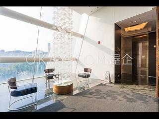 Repulse Bay - The Lily 25