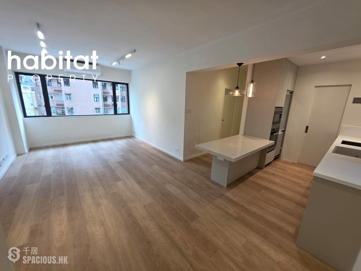 Mid Levels Central - East Sun Mansion 01
