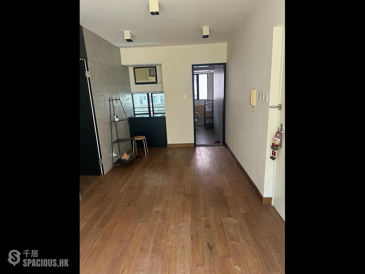 Mid Levels Central - Cimbria Court 01