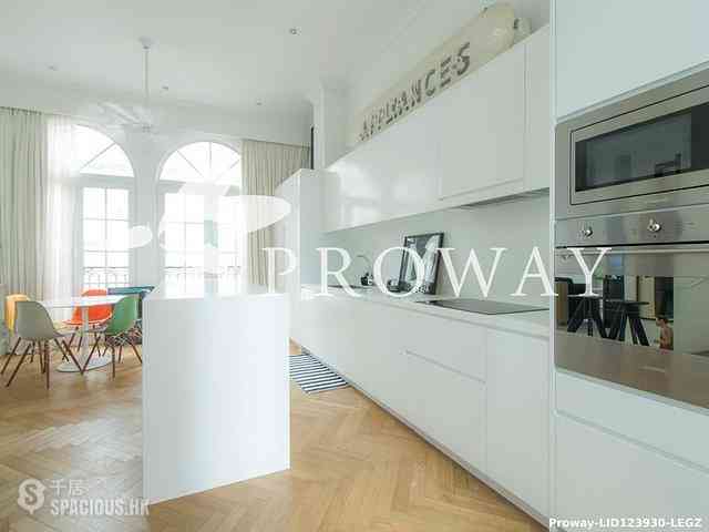 Central - 61-63, Hollywood Road 06