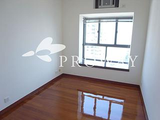 Mid Levels Central - Winsome Park 03