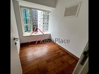 Soho - Centrestage 03