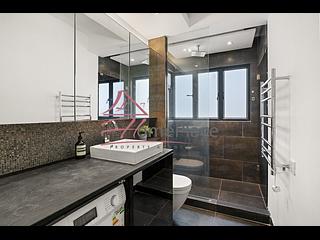 Mid Levels Central - Woodlands Terrace 05