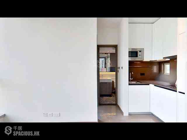 Sai Wan Ho - One Eighty 07