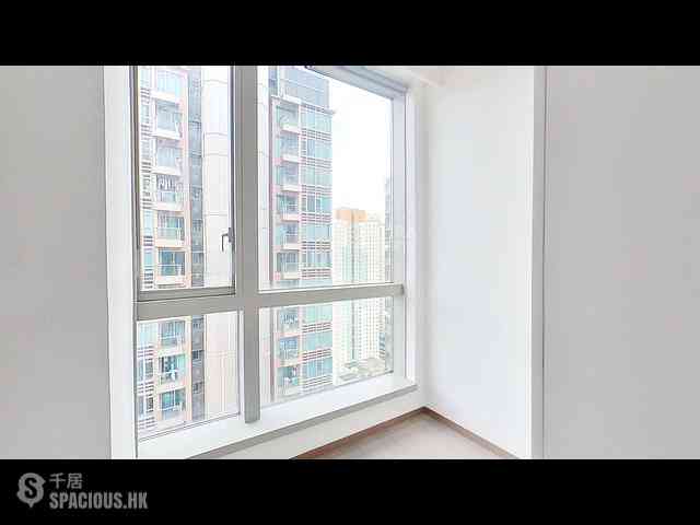 Sai Wan Ho - One Eighty 10
