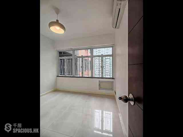 Sai Ying Pun - Rhine Court Block B 04