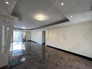 Mid Levels Central - Yukon Court 02