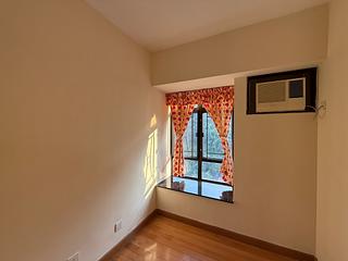 Mid Levels Central - Vantage Park 03