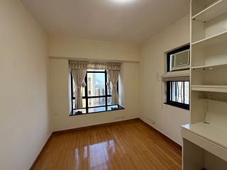 Mid Levels Central - Vantage Park 04