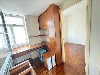 Soho - Golden Valley Mansion 03