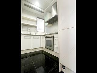 大角咀 - 一號銀海6座 06