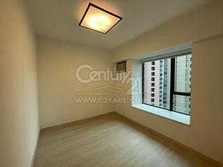 Mid Levels Central - Hillsborough Court 04