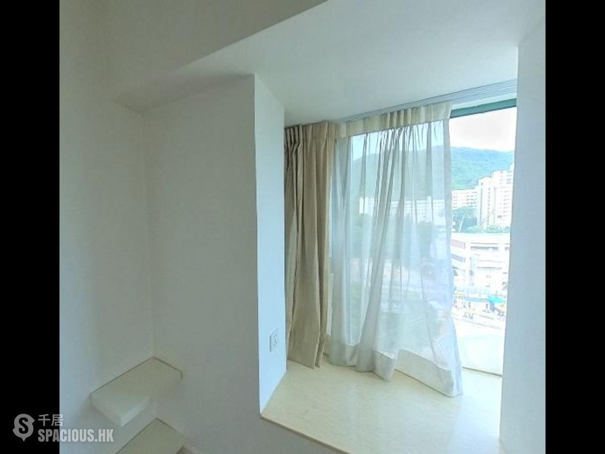 Kennedy Town - University Heights Block 1 01