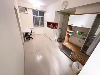 Shek Tong Tsui - Sunglow Building 02