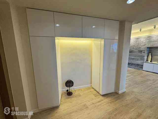 Repulse Bay - Ruby Court Tower 2 03